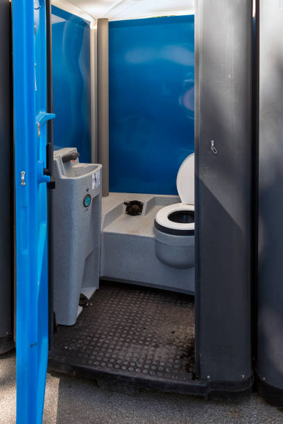 Best Portable restroom trailer rental  in Lawrence, MA